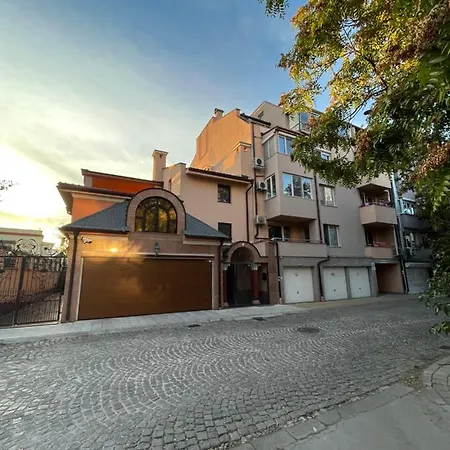 ламартин- в сърцето на Apartament *